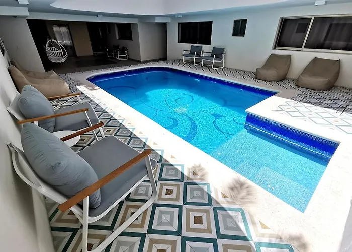 Spacious & Comfy On The Beach, In The Heart Of Apartment *