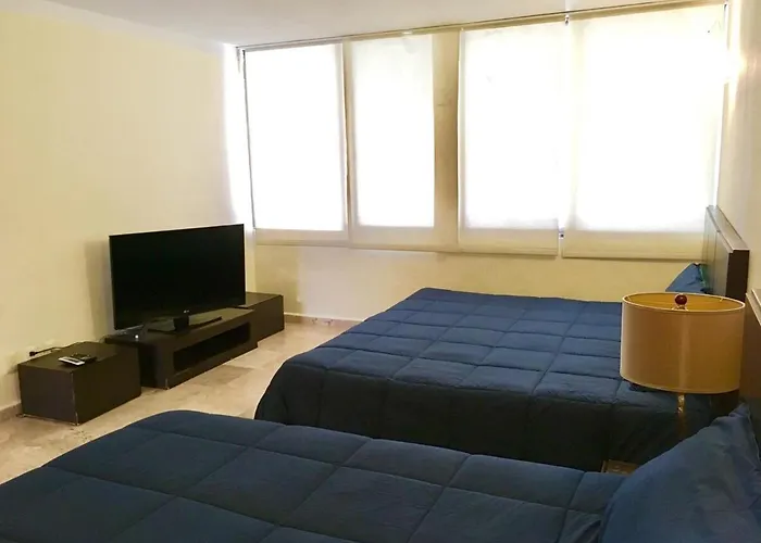 Apartment Spacious & Comfy On The Beach, In The Heart Of